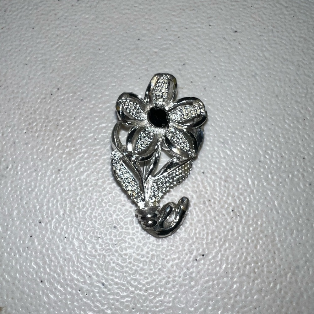 Elegant Silver Flower Brooch